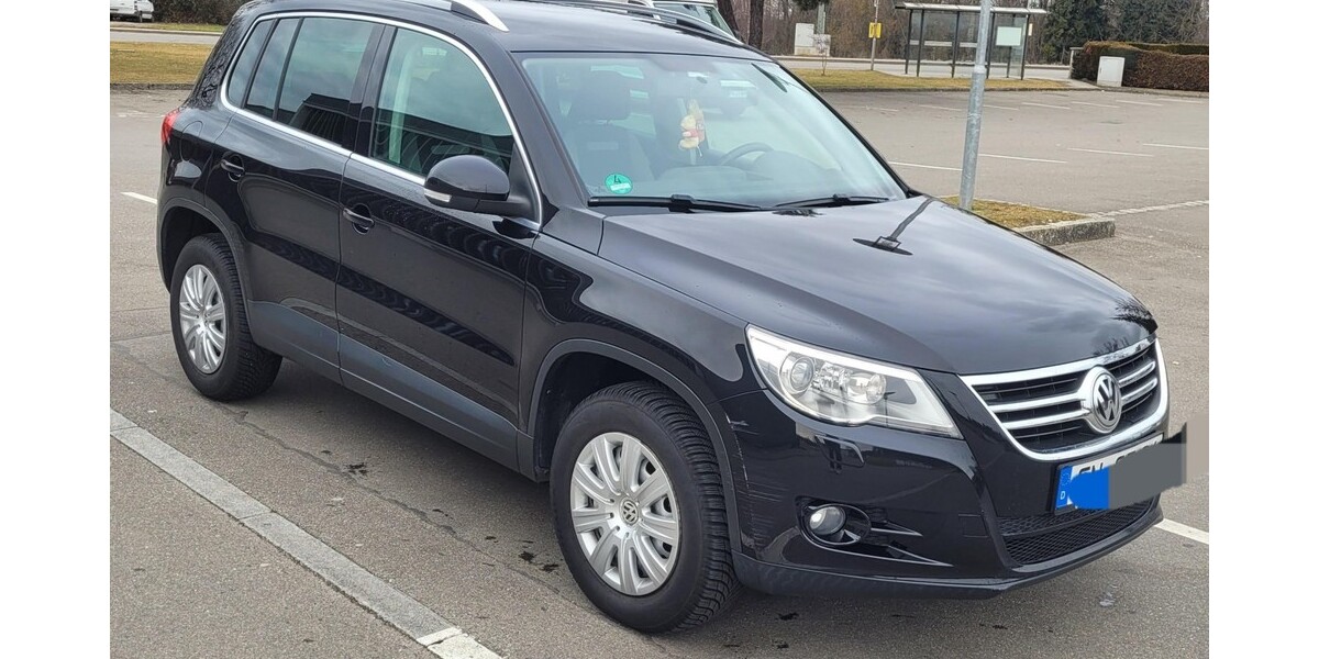 VW Tiguan 104.992 km 7.799 &euro; Eriskirch 88097