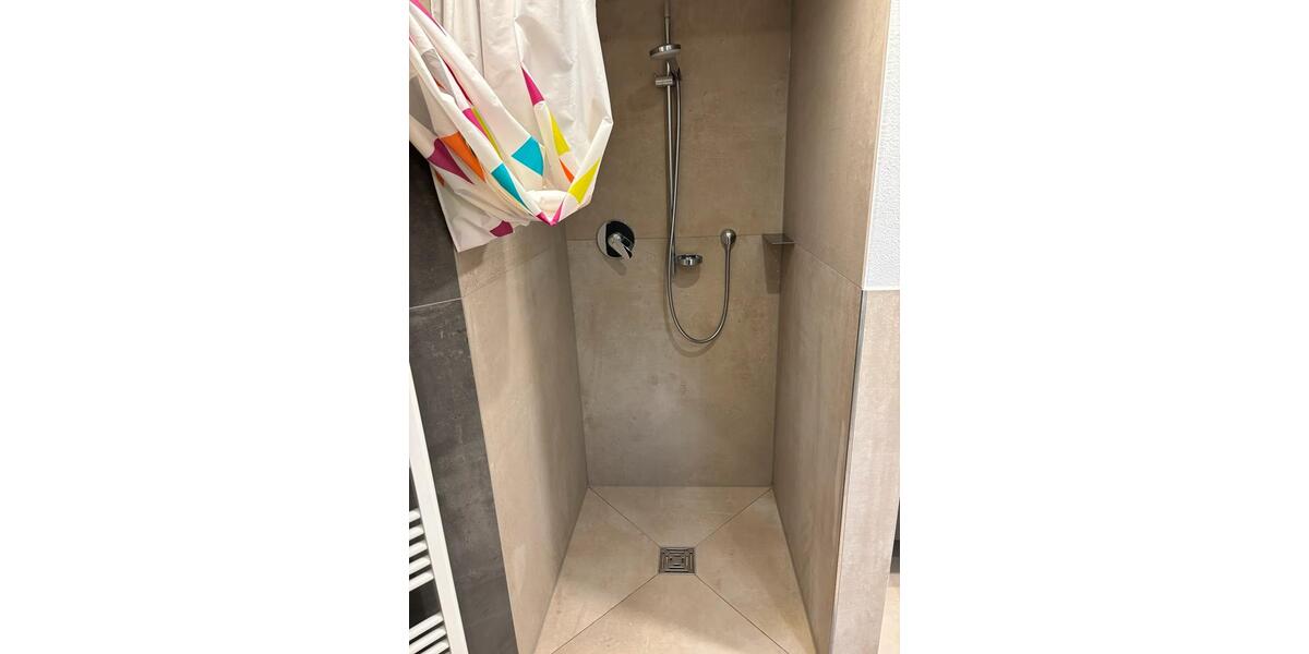 Dachgeschoßwohnung Wangen im Allgäu - 3 Zimmer, 60 m&sup2;, 800&euro; | Angebot:25311158