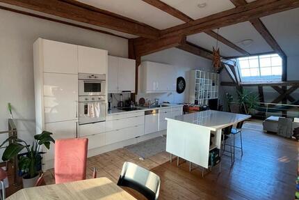 Wohnung Ravensburg - 5 Zimmer, 220 m&sup2;, 2.200&euro; | Angebot:25447006