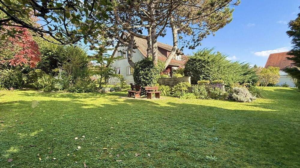 Einfamilienhaus Hagnau am Bodensee - 7 Zimmer, 229 m&sup2;, 3.495.000&euro; | Angebot:25773363