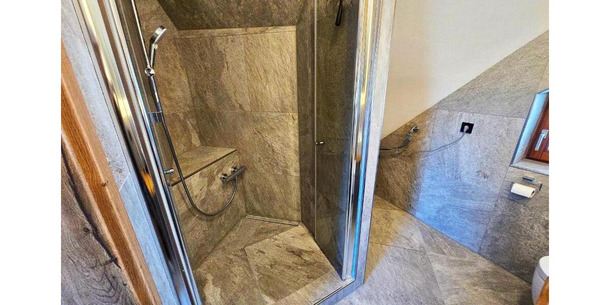 Dachgeschoßwohnung Meersburg - 2 Zimmer, 52 m&sup2;, 359.000&euro; | Angebot:26764455