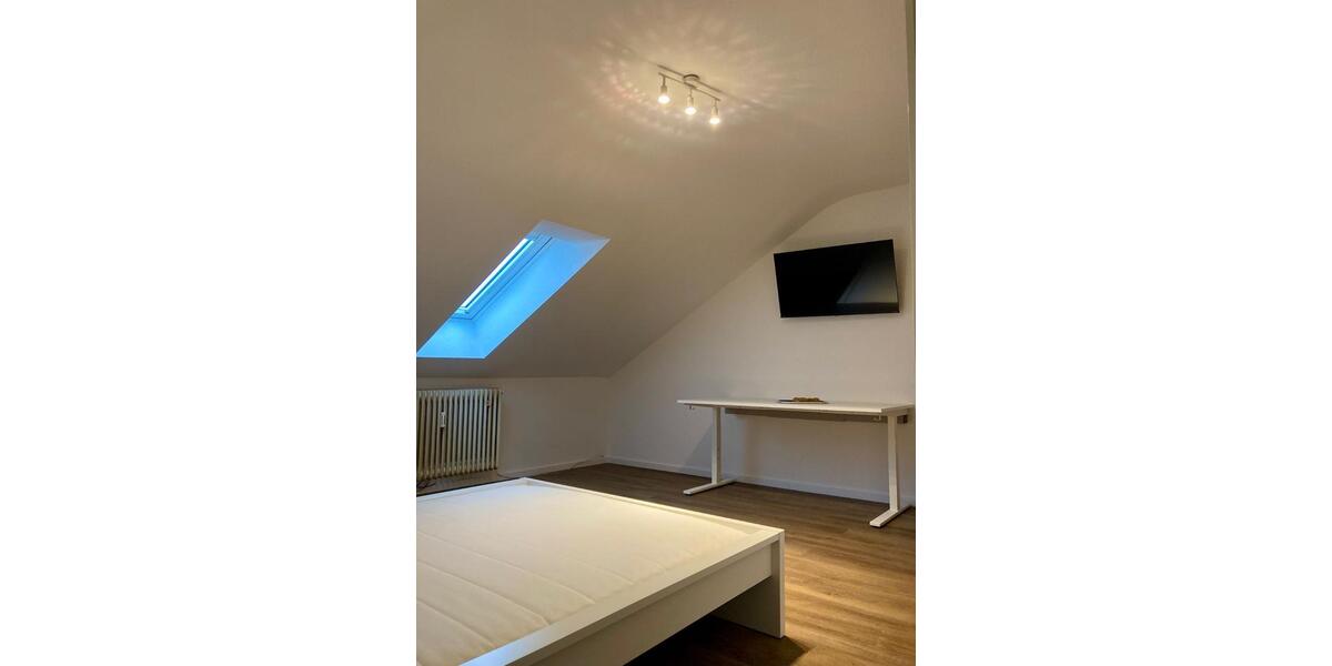 Etagenwohnung Konstanz - 4 Zimmer, 24 m&sup2;, 480&euro; | Angebot:25887859