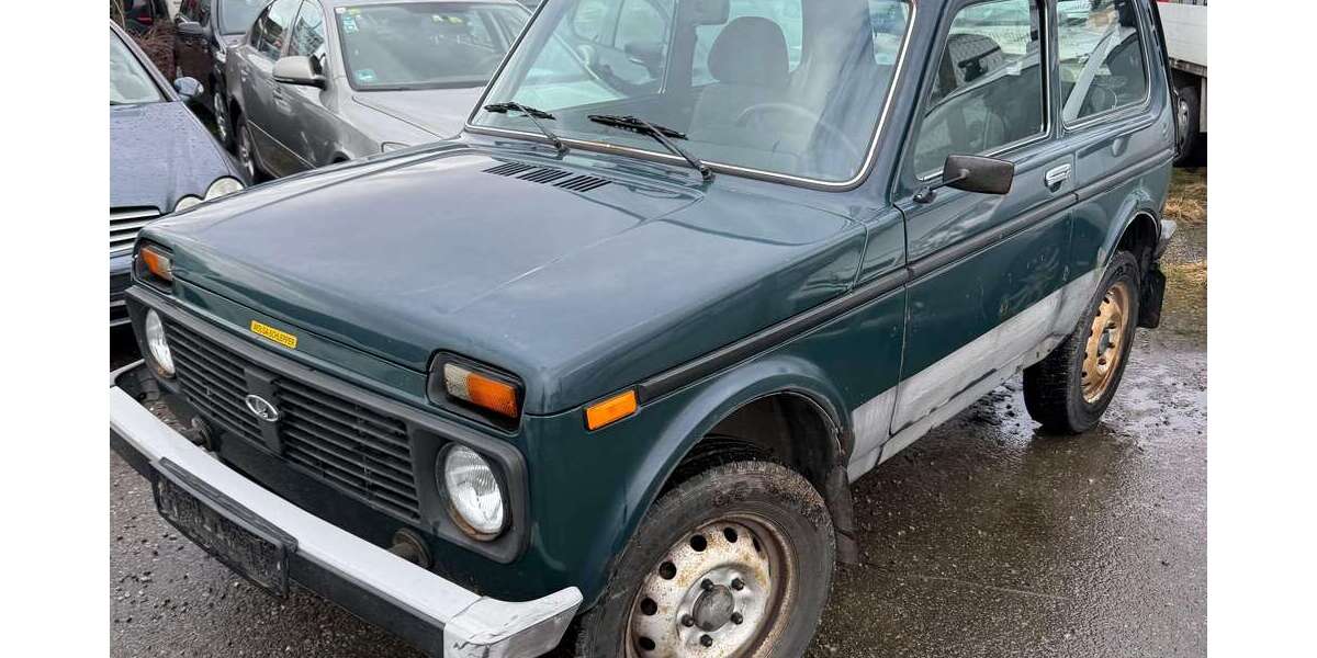 Lada Niva 71.000 km 1.950 &euro; Baienfurt 88255