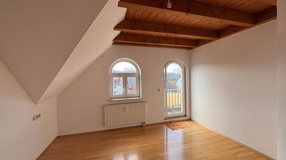 Dachgeschoßwohnung Uhldingen-Mühlhofen Mühlhofen - 2 Zimmer, 84 m&sup2;, 1.200&euro; | Angebot:25085107