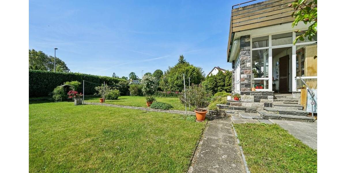 Mehrfamilienhaus, Wohnhaus Friedrichshafen / Fischbach Bodensee Fischbach - 9 Zimmer, 208 m&sup2;, 845.000&euro; | Angebot:26740654