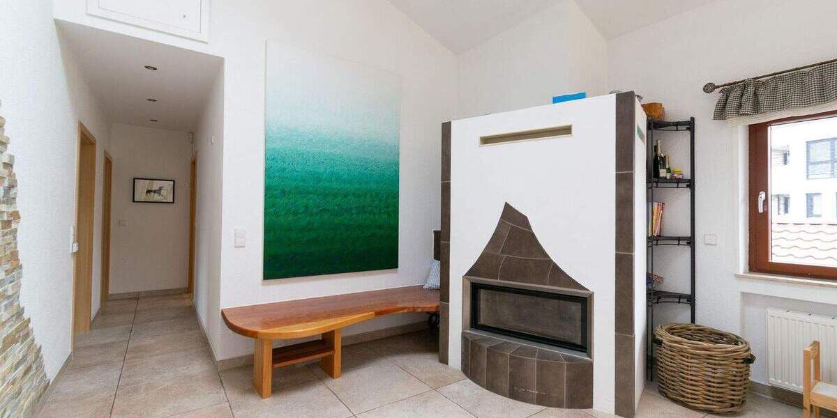 Einfamilienhaus Tettnang - 8 Zimmer, 270 m&sup2;, 2.900&euro; | Angebot:25726019