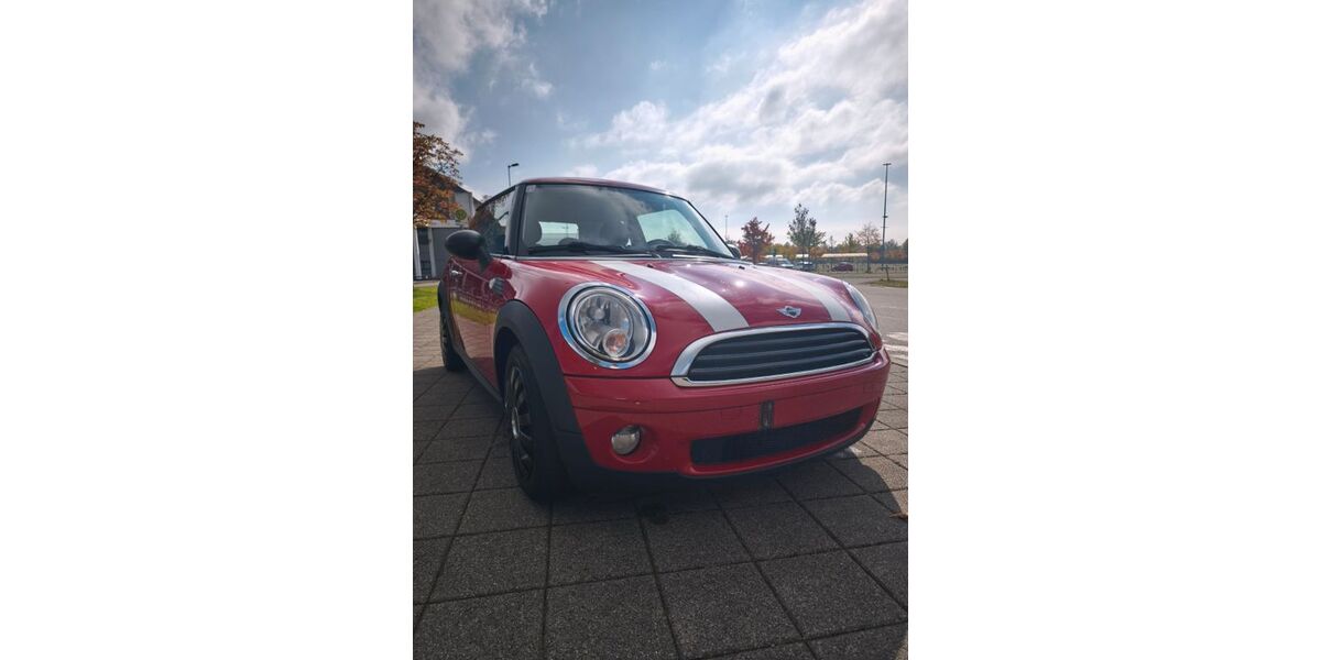 Mini ONE 112.000 km 4.300 &euro; Friedrichshafen 88046