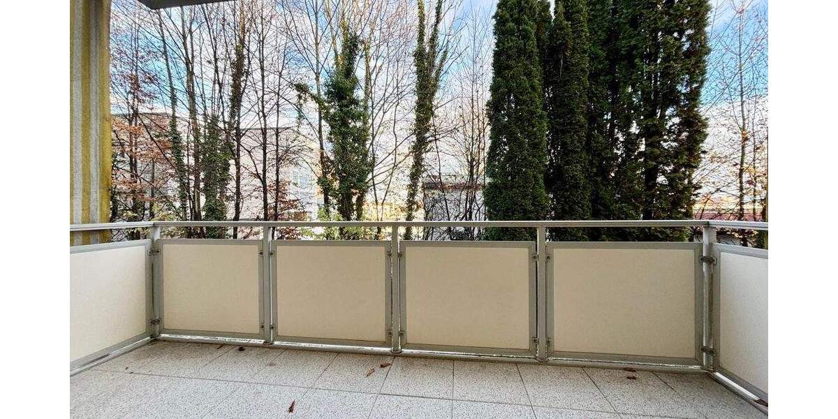 Etagenwohnung Friedrichshafen - 3 Zimmer, 75 m&sup2;, 249.000&euro; | Angebot:25673046