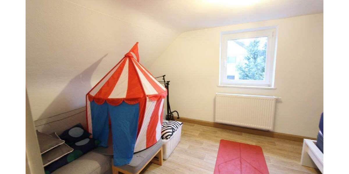 Einfamilienhaus Wangen - 7 Zimmer, 180 m&sup2;, 980.000&euro; | Angebot:25682951