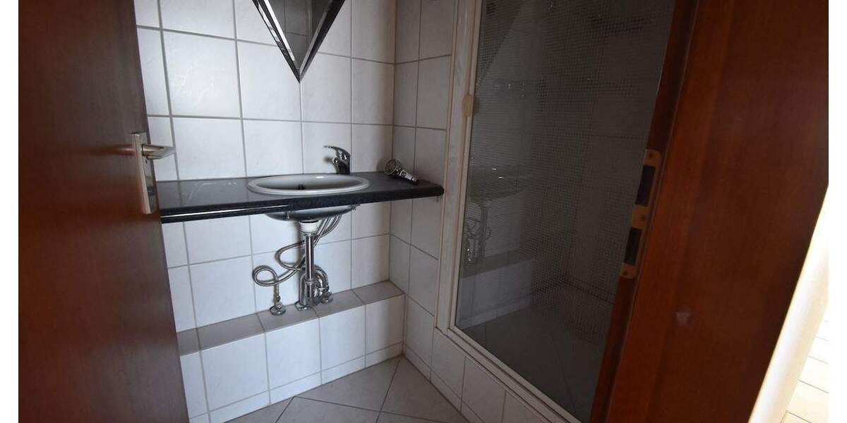 Etagenwohnung Konstanz Industriegebiet - 3 Zimmer, 150 m&sup2;, 675.000&euro; | Angebot:25909066