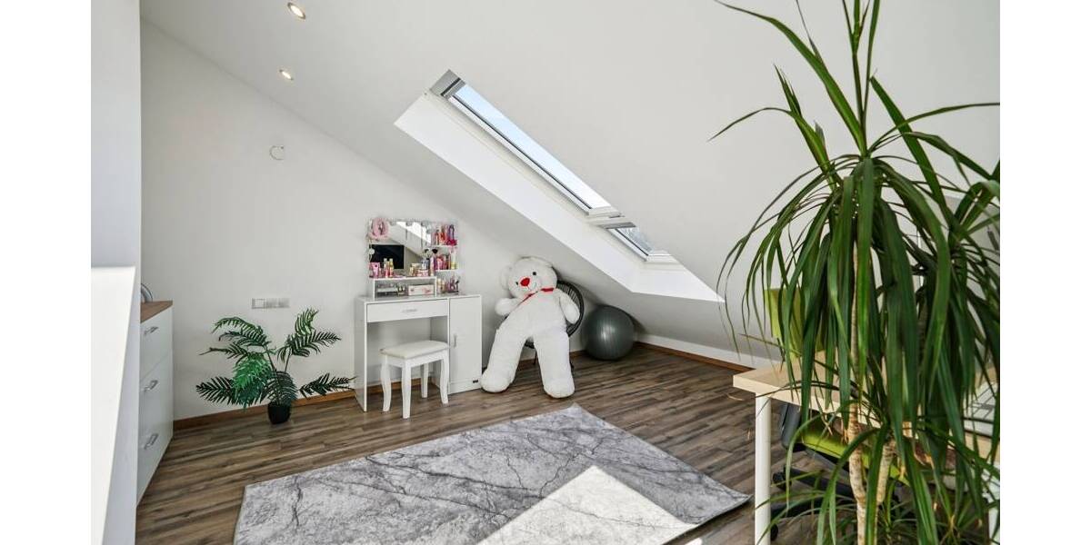 Reihenmittelhaus Friedrichshafen Fischbach - 6 Zimmer, 171 m&sup2;, 690.000&euro; | Angebot:25732133