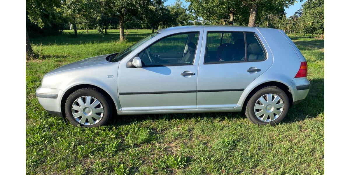 VW Golf 270.000 km 990 &euro; Langenargen 88085