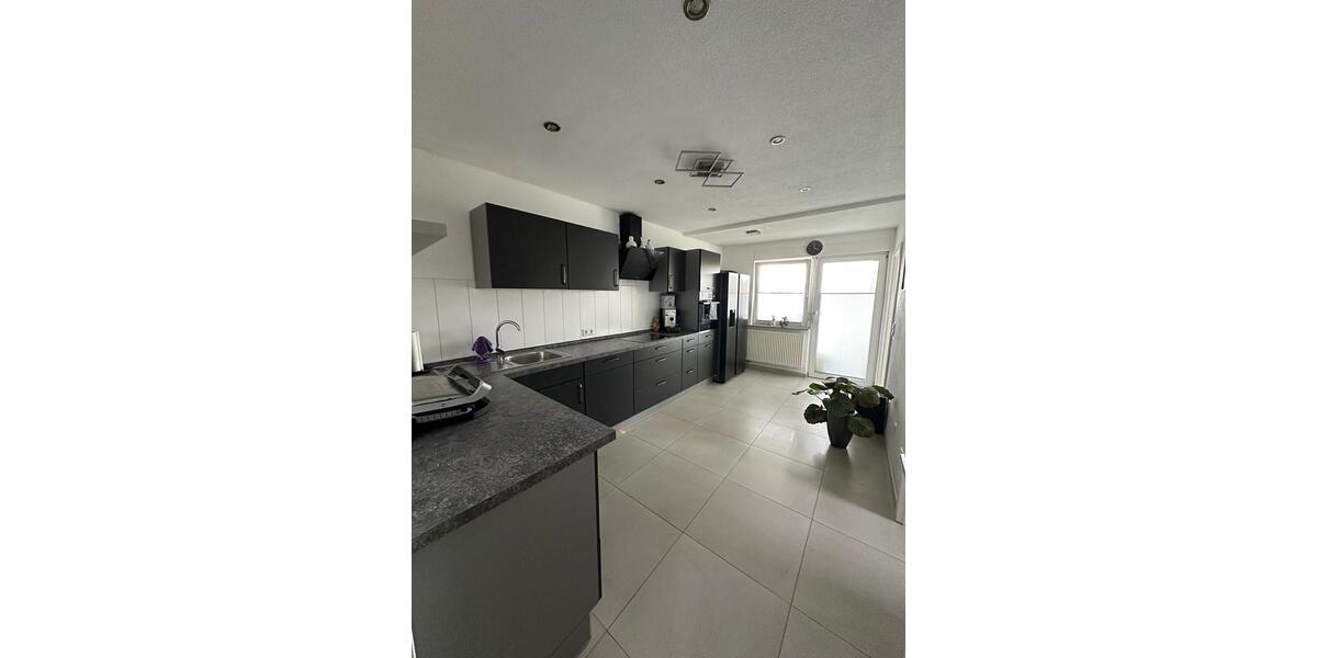 Etagenwohnung Tettnang - 3 Zimmer, 85 m&sup2;, 1.150&euro; | Angebot:25980504