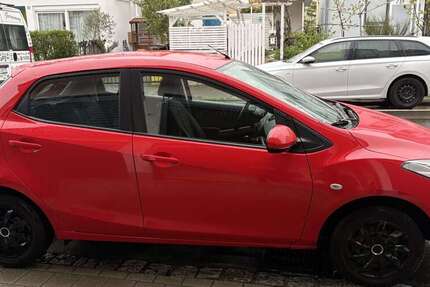 Mazda 2 208.067 km 1.990 &euro; Konstanz 78467