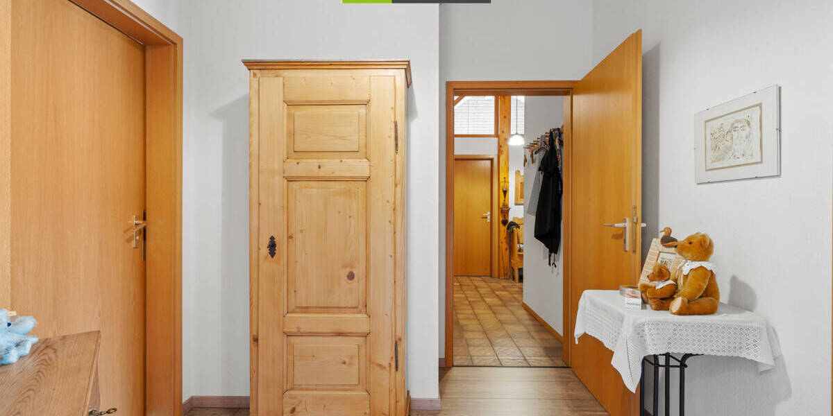 Etagenwohnung Baienfurt - 4 Zimmer, 135 m&sup2;, 329.000&euro; | Angebot:25693477