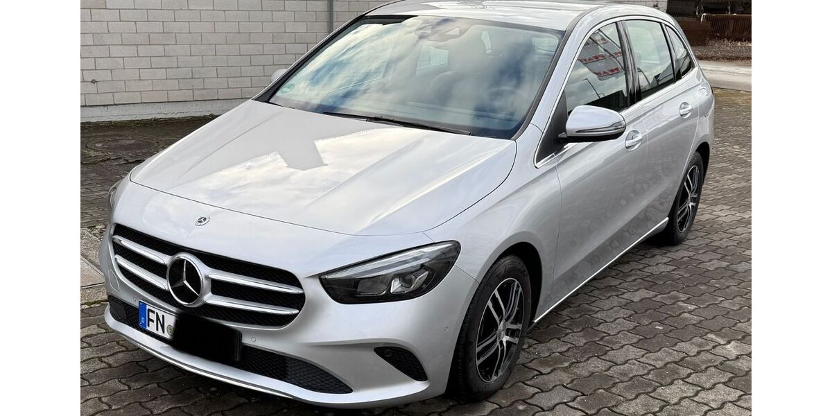 Mercedes-Benz B 200 69.000 km 22.900 &euro; Friedrichshafen 88045