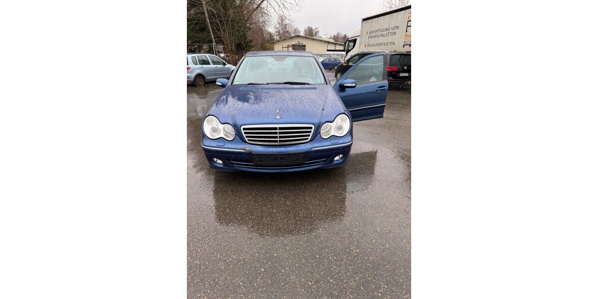 Mercedes-Benz C 200 159.000 km 4.100 &euro; Schlier 88281
