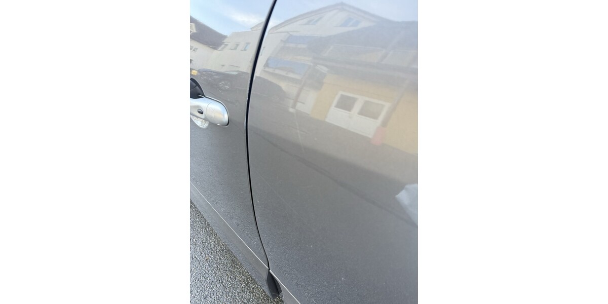 Renault Scenic 87.358 km 7.600 &euro; Langenargen 88085