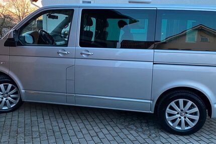 VW T5 Multivan 220.900 km 14.490 &euro; Tettnang 88069