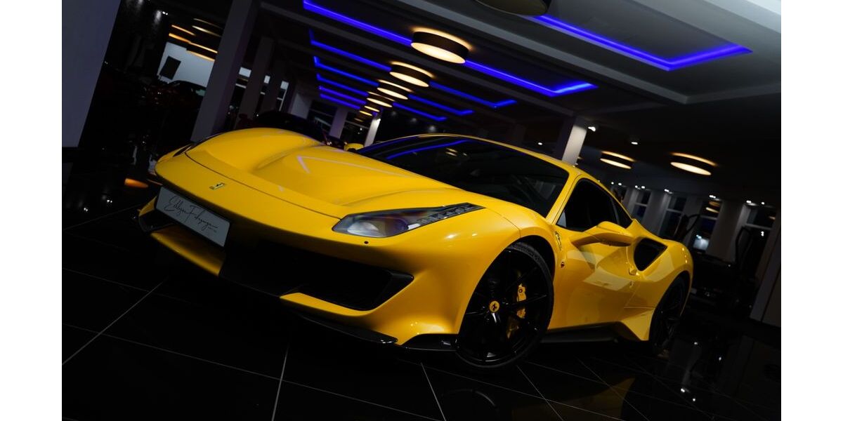Ferrari 488 Pista 7.500 km 499.488 &euro; Meckenbeuren 88074