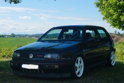 VW Golf 170.000 km 8.000 &euro; Markdorf 88677