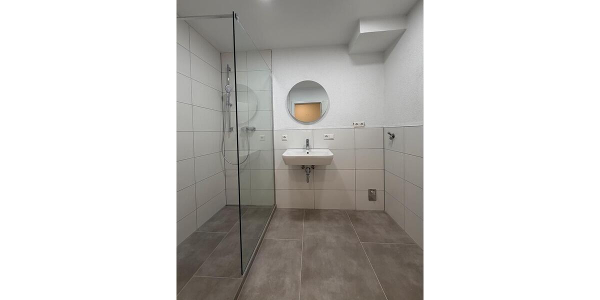 Etagenwohnung Weingarten - 1.5 Zimmer, 40 m&sup2;, 668&euro; | Angebot:26032195