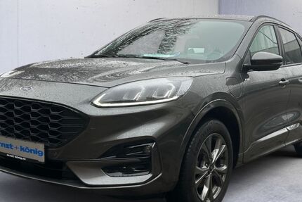 Ford Kuga 41.927 km 28.640 &euro; Konstanz 78467