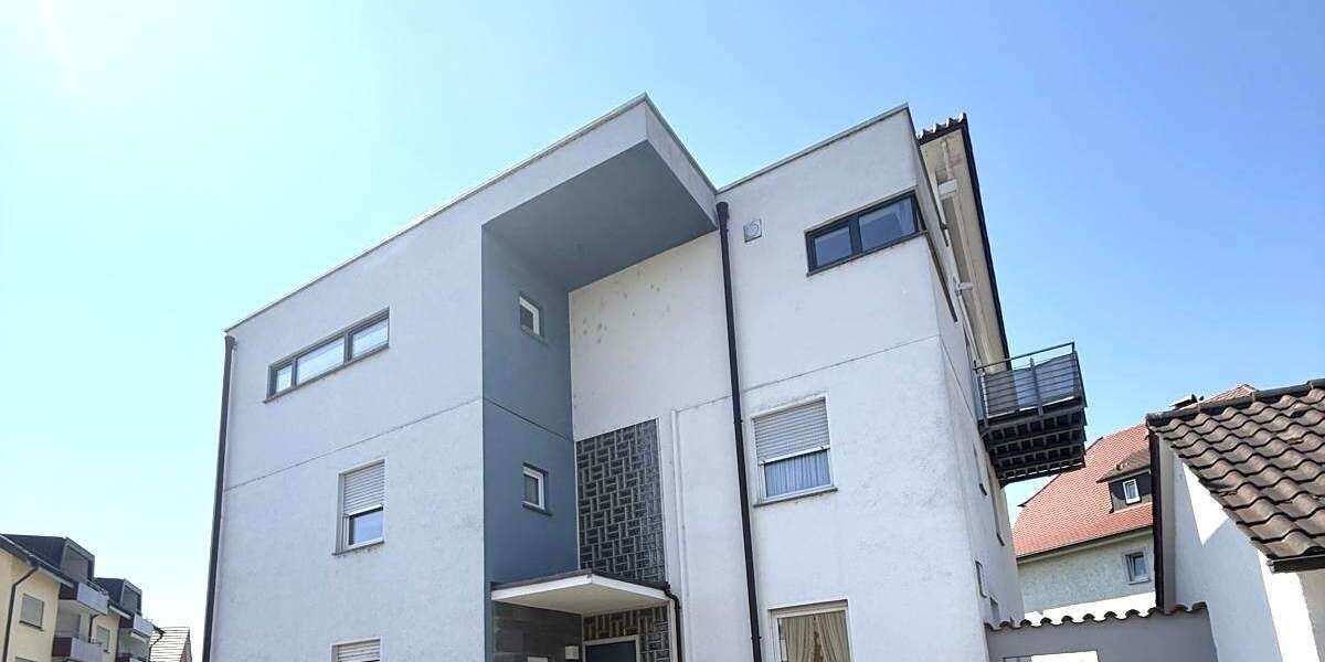 Einfamilienhaus Friedrichshafen Allmannsweiler - 8.5 Zimmer, 238 m&sup2;, 670.000&euro; | Angebot:27043082