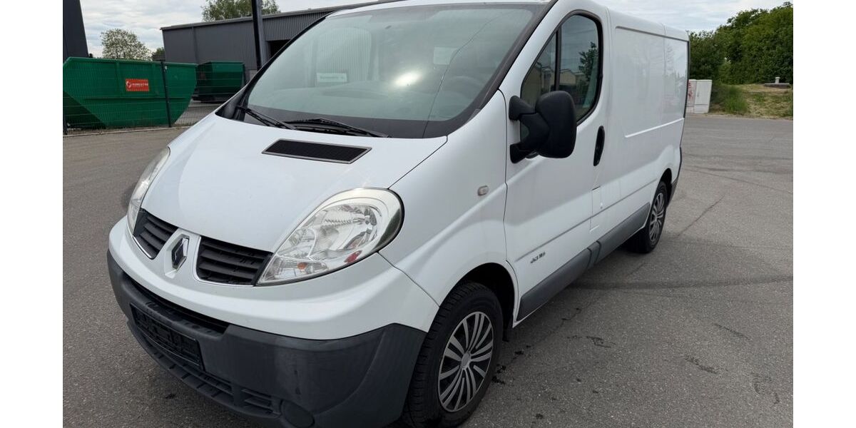 Renault Trafic 147.000 km 7.400 &euro; Tettnang 88069
