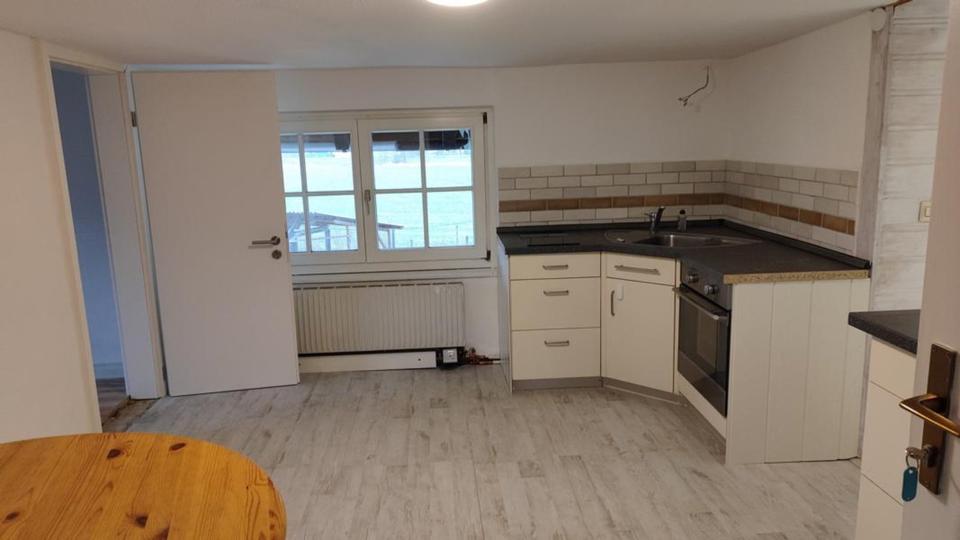 Etagenwohnung Deggenhausertal - 2 Zimmer, 50 m&sup2;, 250&euro; | Angebot:25917816