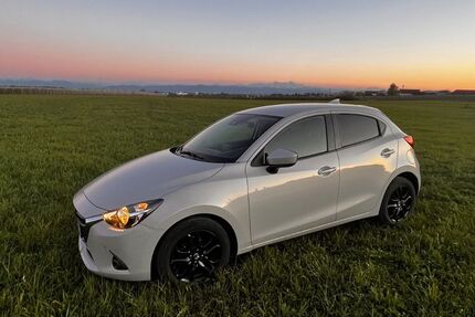 Mazda 2 71.728 km 12.100 &euro; Friedrichshafen 88046