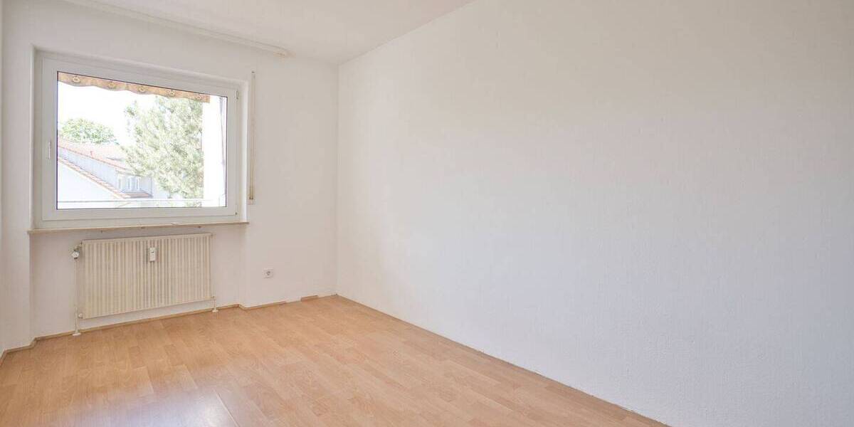 Etagenwohnung Ravensburg Weißenau - 4 Zimmer, 87 m&sup2;, 299.000&euro; | Angebot:26797701