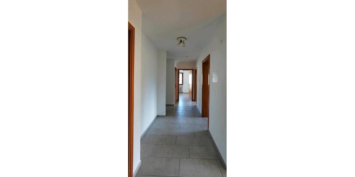 Mehrfamilienhaus, Wohnhaus Frickingen - 8 Zimmer, 201 m&sup2;, 650.000&euro; | Angebot:27229023
