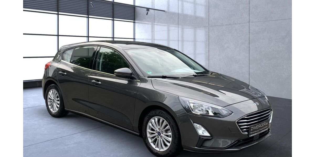 Ford Focus 9.000 km 18.800 &euro; Ravensburg, nähe Bodensee 88213