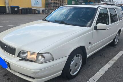 Volvo V70 282.000 km 3.999 &euro; Friedrichshafen 88046