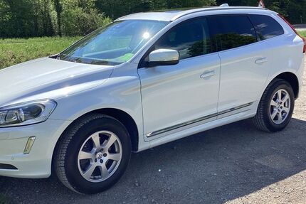 Volvo XC60 118.000 km 20.100 &euro; Konstanz 78462
