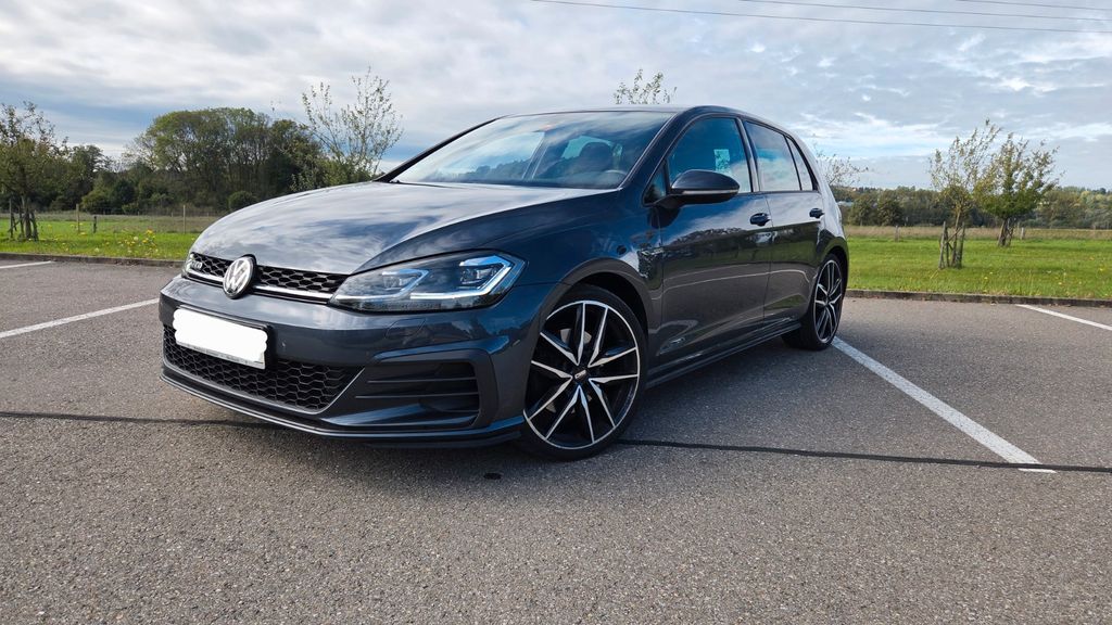 VW Golf 148.000 km 15.700 &euro; Weingarten 88250