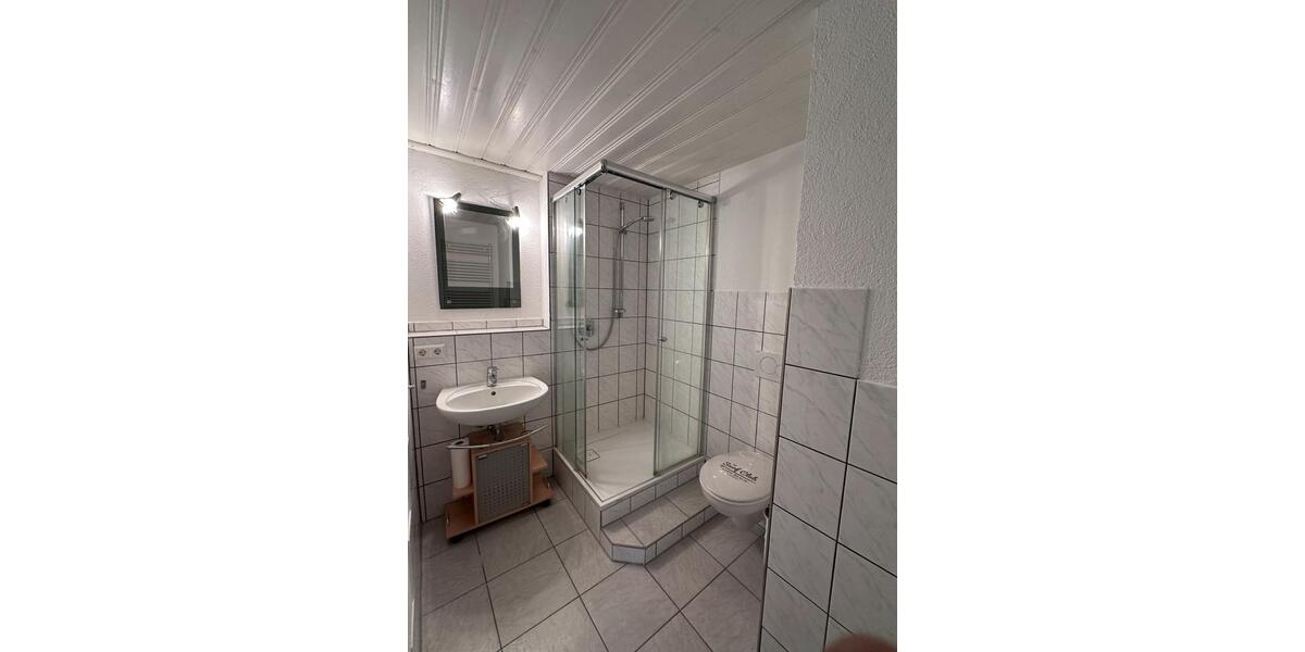 Etagenwohnung Friedrichshafen Allmannsweiler - 2.5 Zimmer, 50 m&sup2;, 1.200&euro; | Angebot:26003078