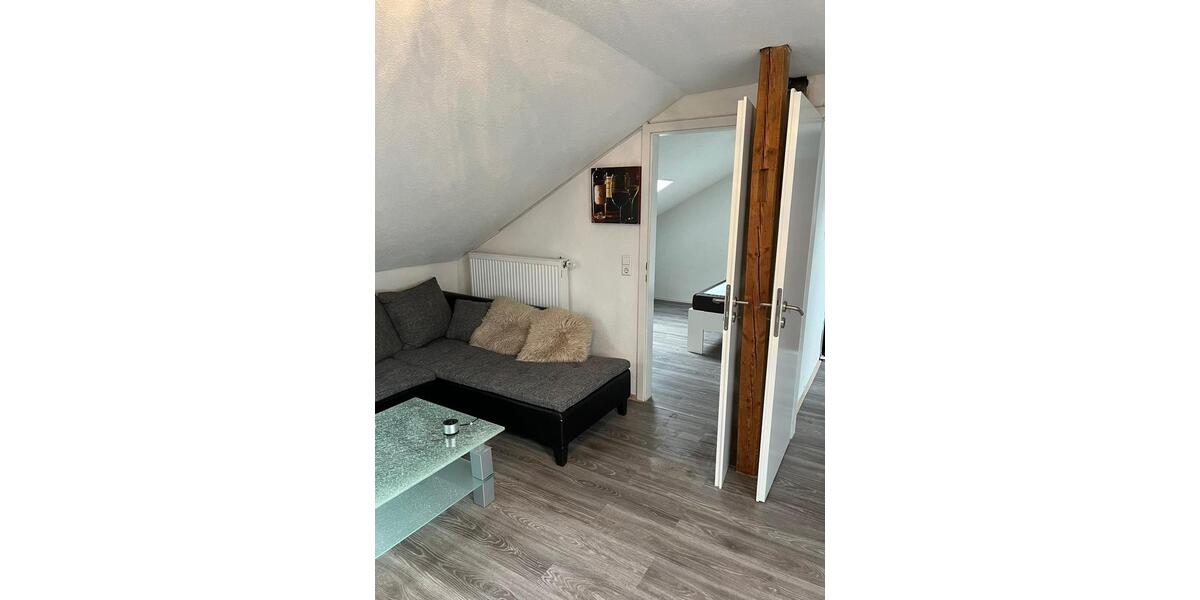 Dachgeschoßwohnung Ravensburg Eschach - 3 Zimmer, 66 m&sup2;, 500&euro; | Angebot:25164125