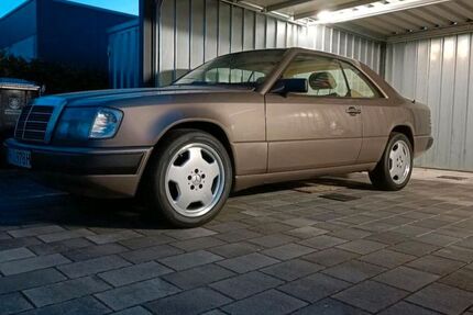 Mercedes-Benz CE 300 185.000 km 10.790 &euro; Friedrichshafen 88045