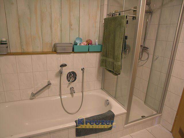 Reihenmittelhaus Baindt - 4 Zimmer, 104 m&sup2;, 465.000&euro; | Angebot:26627002