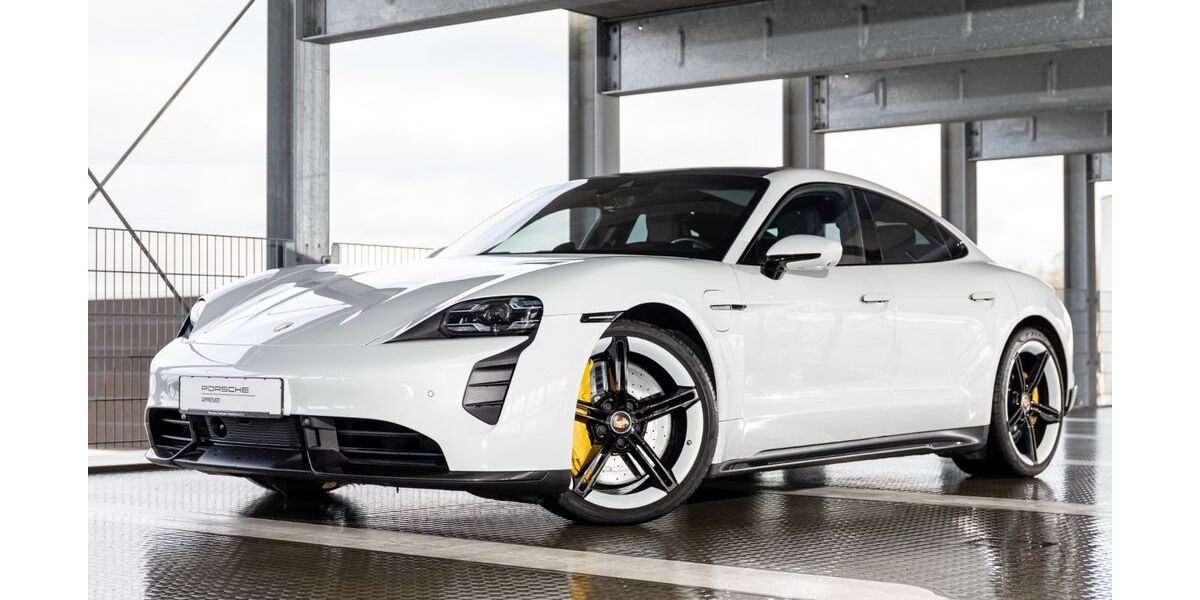Porsche Taycan 57.600 km 77.880 &euro; Friedrichshafen 88045