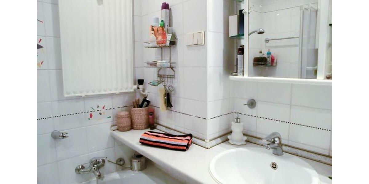 Etagenwohnung Friedrichshafen - 3 Zimmer, 80 m&sup2;, 1.075&euro; | Angebot:25645774