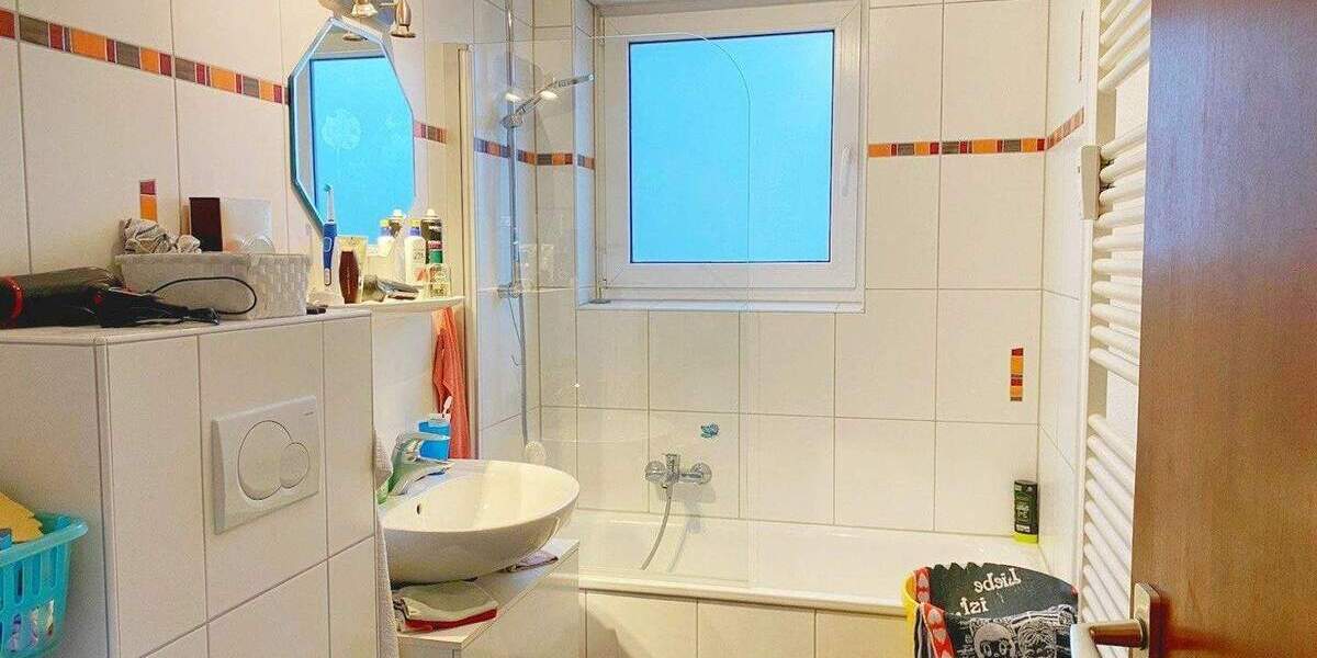 Etagenwohnung Markdorf - 2 Zimmer, 63 m&sup2;, 229.000&euro; | Angebot:25770572