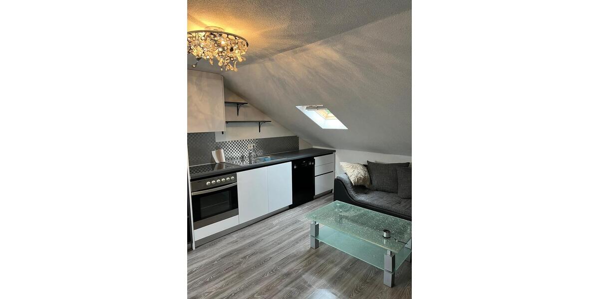 Dachgeschoßwohnung Ravensburg Eschach - 3 Zimmer, 66 m&sup2;, 500&euro; | Angebot:25164125