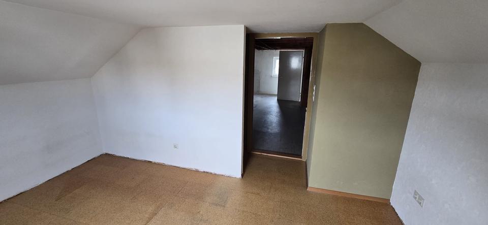 Dachgeschoßwohnung Uhldingen-Mühlhofen Mühlhofen - 1 Zimmer, 10 m&sup2;, 230&euro; | Angebot:25523171