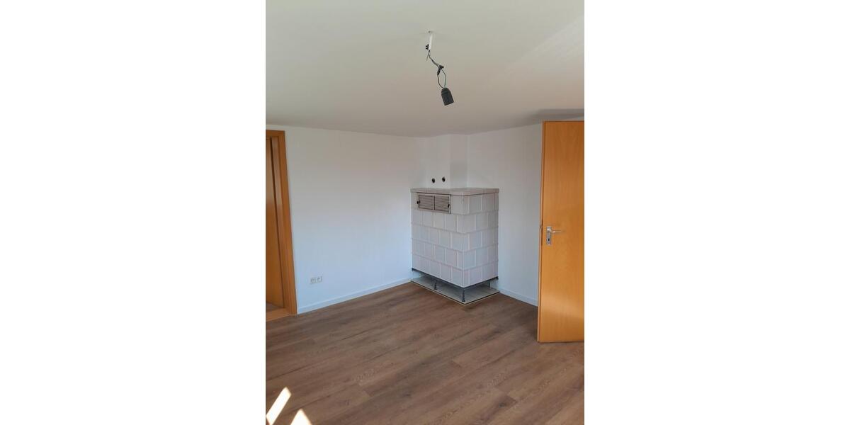 Bauernhaus, Landhaus Fronreute - 6.5 Zimmer, 150 m&sup2;, 1.350&euro; | Angebot:25968332