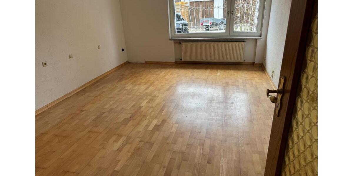 Einfamilienhaus Konstanz - 3 Zimmer, 95 m&sup2;, 1.800&euro; | Angebot:25888029