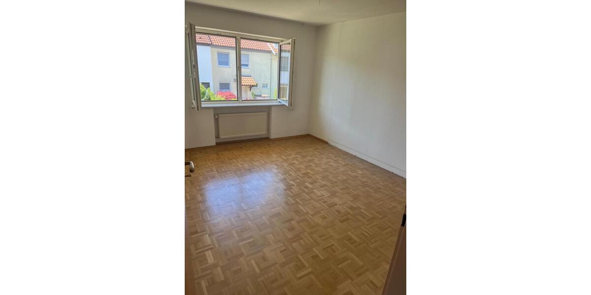 Reihenhaus Friedrichshafen - 5 Zimmer, 110 m&sup2;, 490.000&euro; | Angebot:26504704