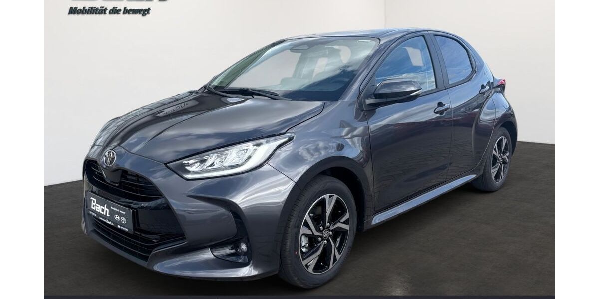 Toyota Yaris 2.500 km 26.540 &euro; Überlingen 88662